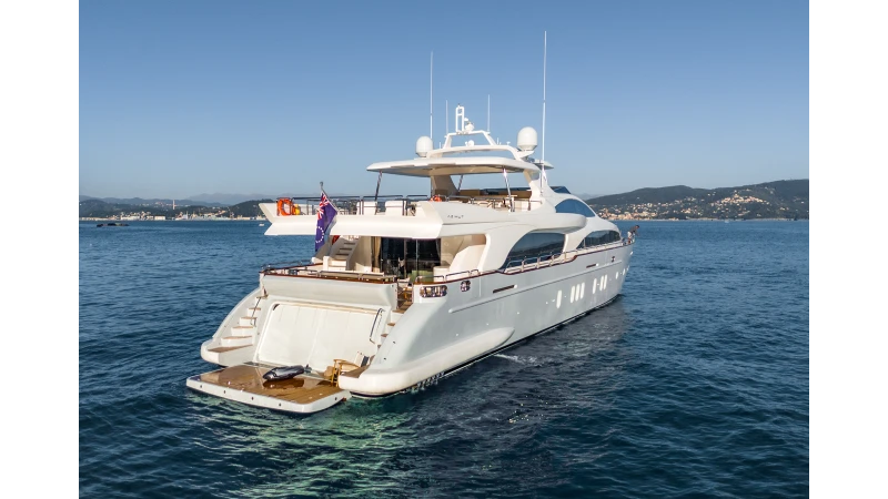 116 2008 AZIMUT YACHTS