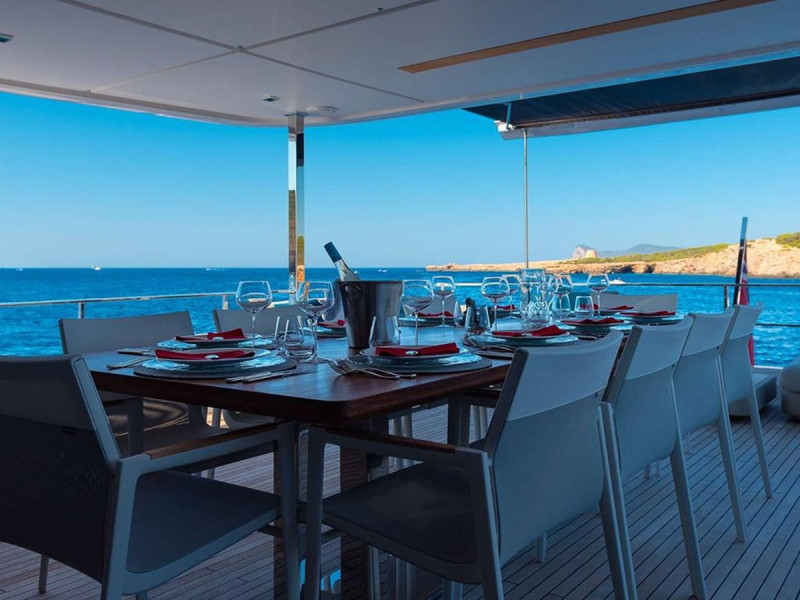 NAVETTA 33 2020 CUSTOM LINE