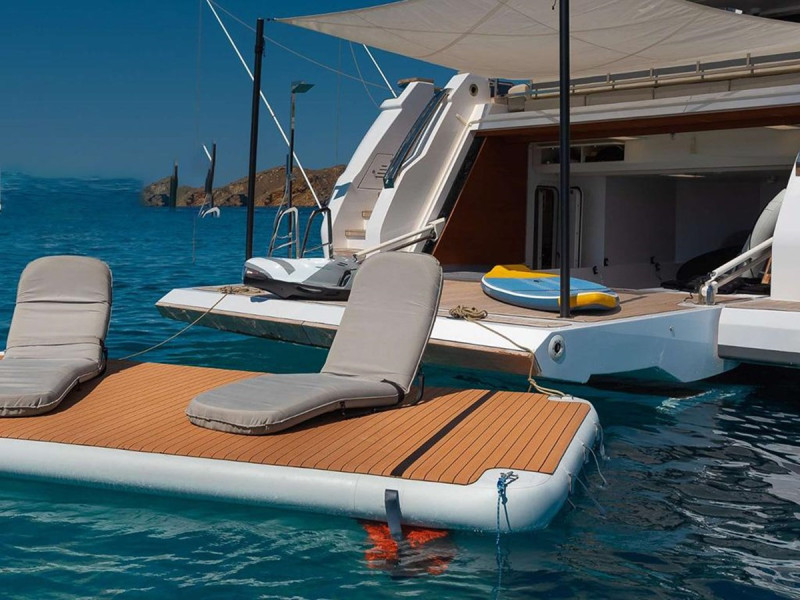 NAVETTA 33 2020 CUSTOM LINE