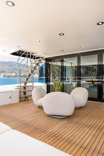 2023 MOONEN YACHTS