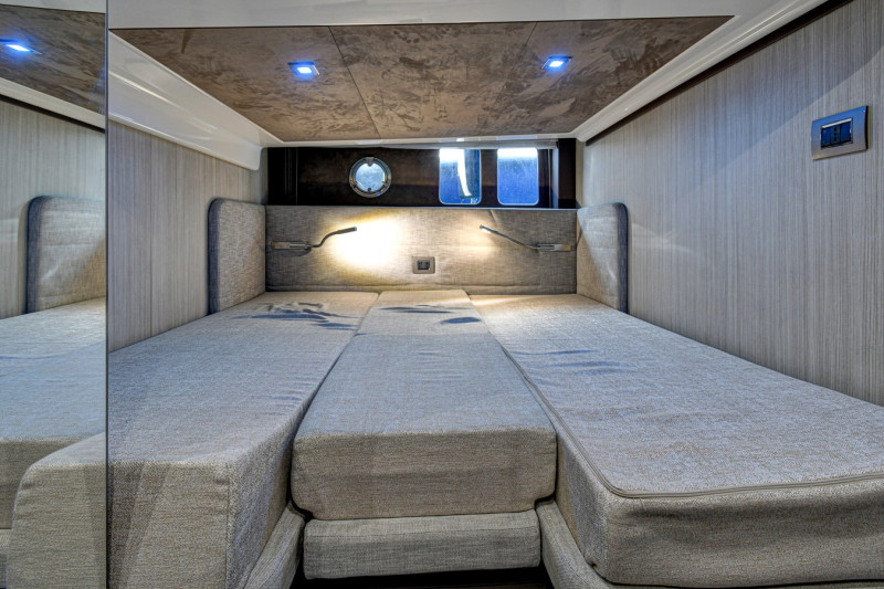 Cranchi 44 2021 CRANCHI YACHTS