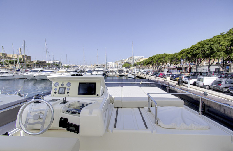 Ferretti 510 2010 FERRETTI YACHTS