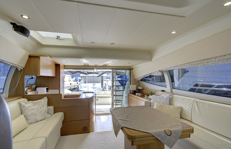 Ferretti 510 2010 FERRETTI YACHTS