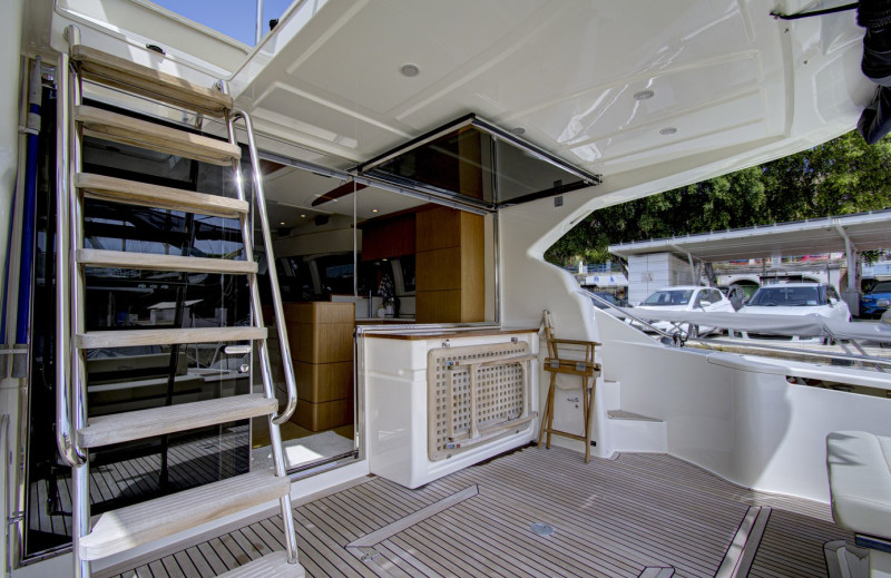 Ferretti 510 2010 FERRETTI YACHTS