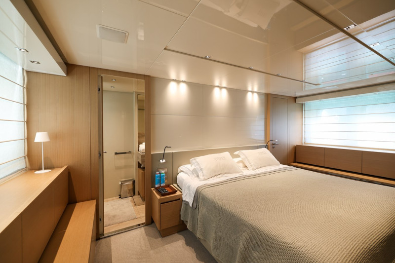 SL86 2019 SANLORENZO YACHTS