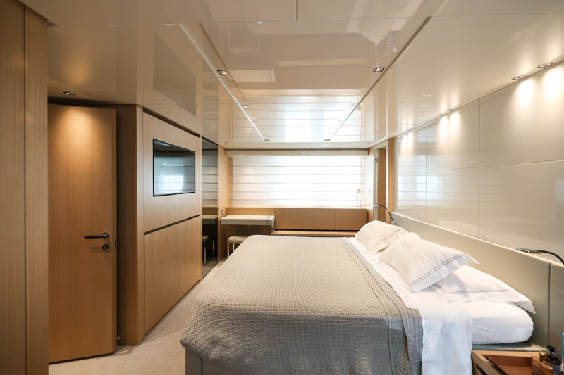 SL86 2019 SANLORENZO YACHTS