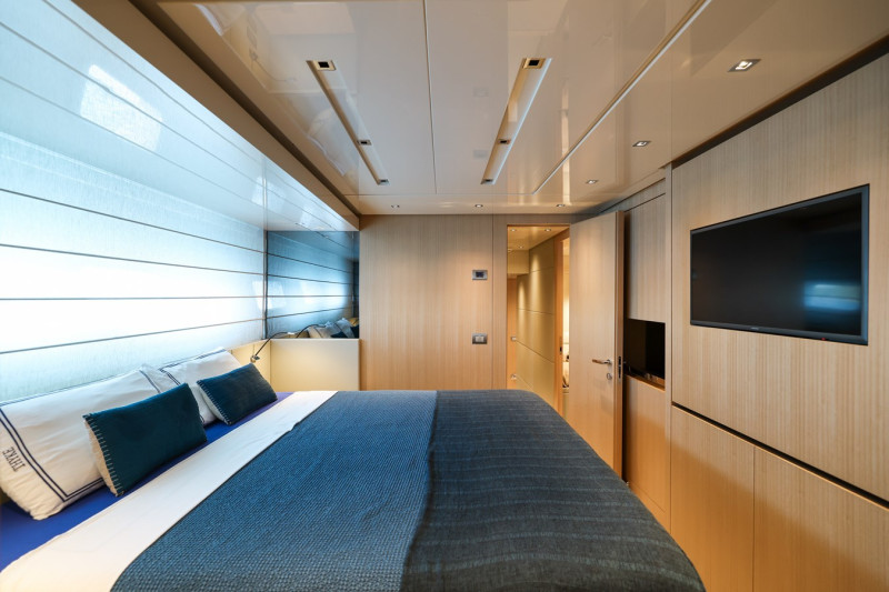 SL86 2019 SANLORENZO YACHTS
