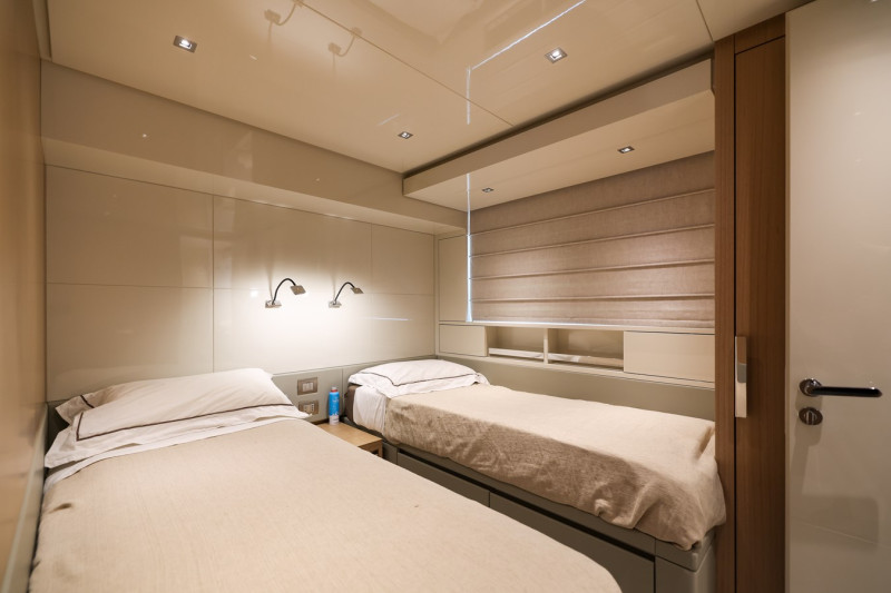 SL86 2019 SANLORENZO YACHTS