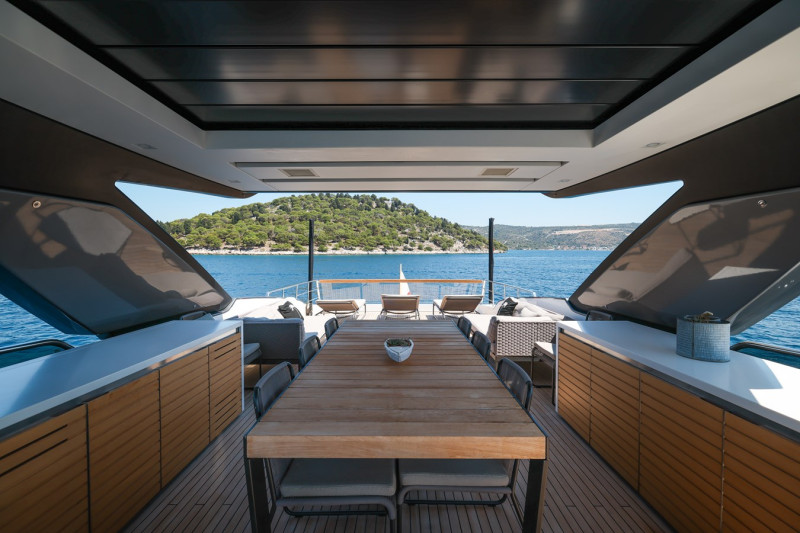 SL86 2019 SANLORENZO YACHTS