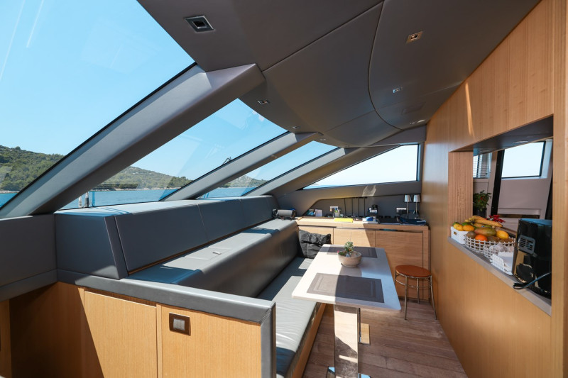 SL86 2019 SANLORENZO YACHTS