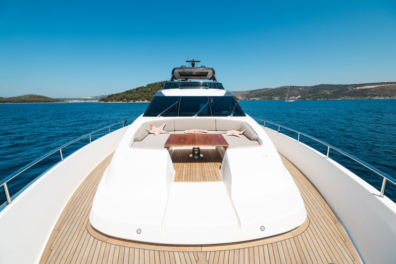 SL86 2019 SANLORENZO YACHTS