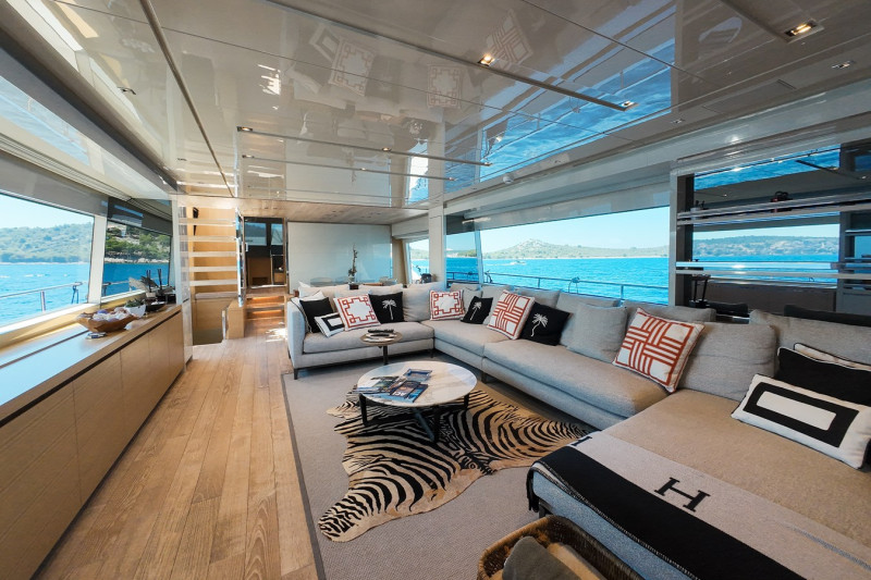 SL86 2019 SANLORENZO YACHTS