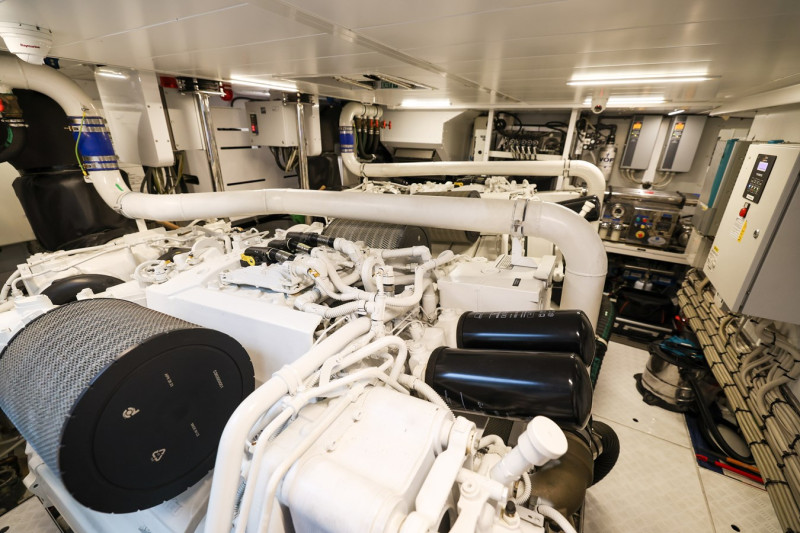 SL86 2019 SANLORENZO YACHTS