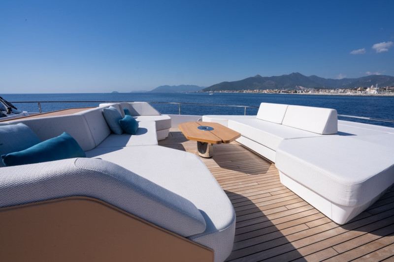 GRANDE 30M 2026 AZIMUT YACHTS
