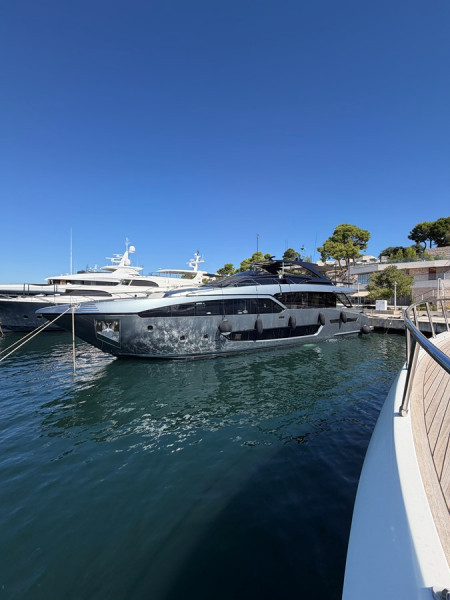90 ARGO 2024 RIVA YACHT