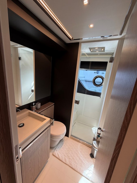 90 ARGO 2024 RIVA YACHT