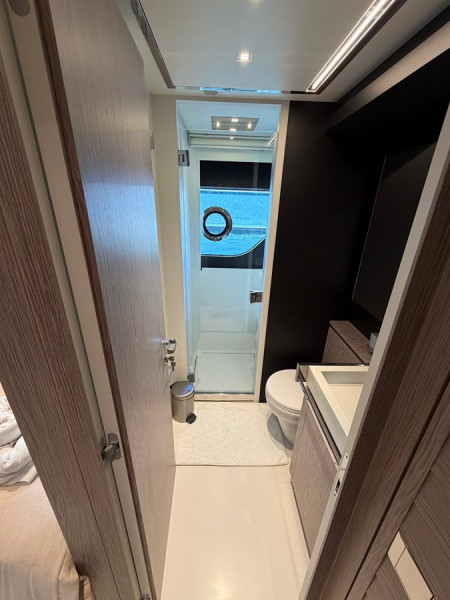 90 ARGO 2024 RIVA YACHT
