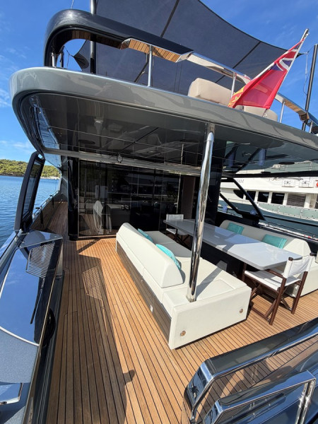 90 ARGO 2024 RIVA YACHT