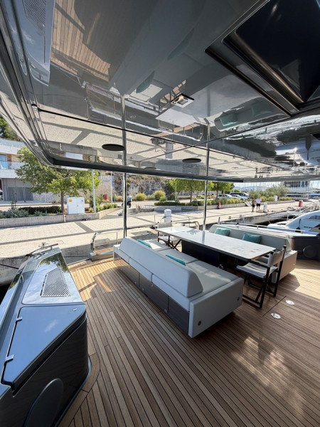 90 ARGO 2024 RIVA YACHT