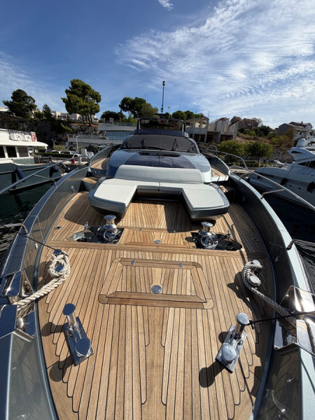 90 ARGO 2024 RIVA YACHT