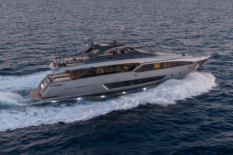 90 ARGO 2024 RIVA YACHT