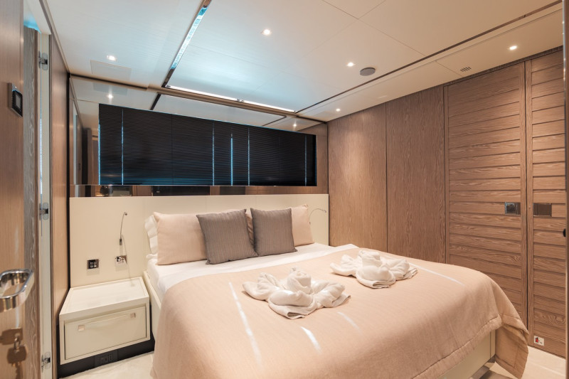 90 ARGO 2024 RIVA YACHT