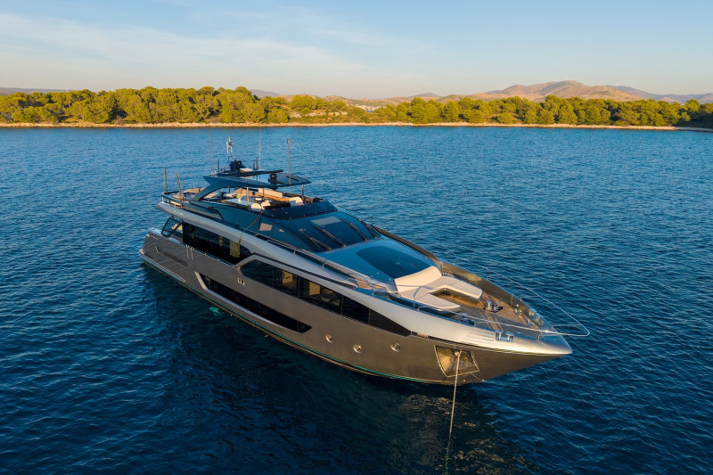 90 ARGO 2024 RIVA YACHT