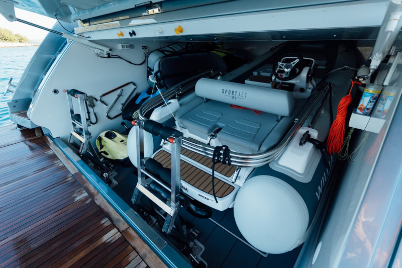 90 ARGO 2024 RIVA YACHT