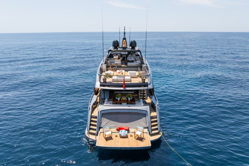RIVA 110 DOLCE VITA 2020 RIVA YACHT