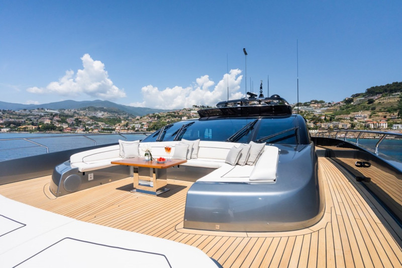 RIVA 110 DOLCE VITA 2020 RIVA YACHT