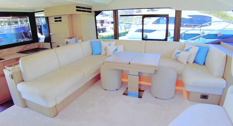 Prestige 5.7 2025 PRESTIGE YACHTS