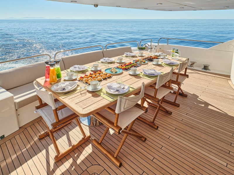 34 m Yacht 2009 SUNSEEKER