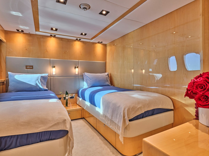 34 m Yacht 2009 SUNSEEKER