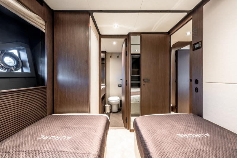 2026 FERRETTI YACHTS