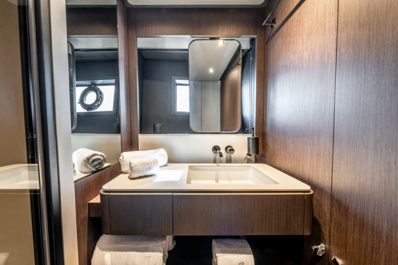2026 FERRETTI YACHTS