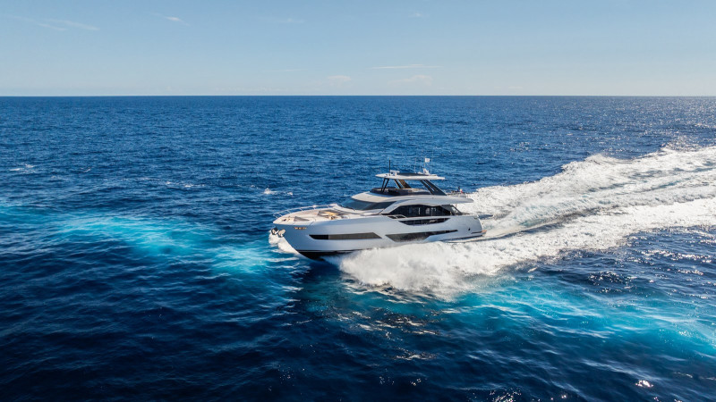 2026 FERRETTI YACHTS