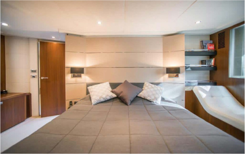 V78 2012 PRINCESS YACHTS