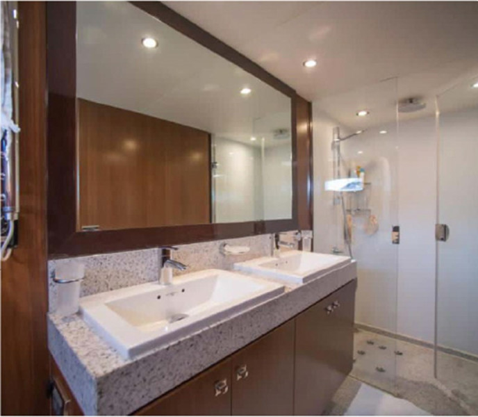 V78 2012 PRINCESS YACHTS