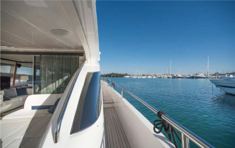 V78 2012 PRINCESS YACHTS